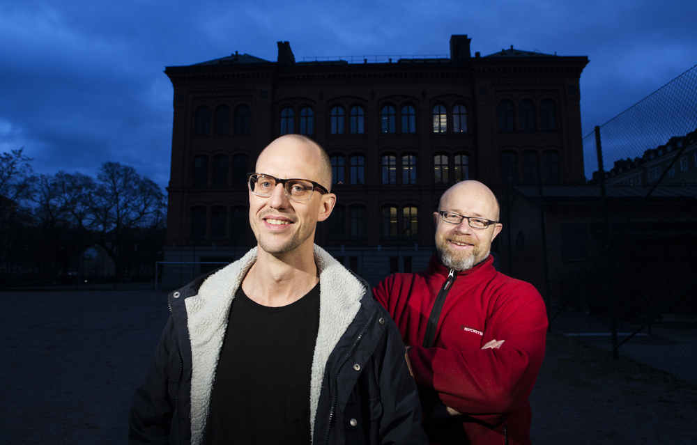 Jonas Melin, bild- och medielärare på S:t Eriks gymnasium och Rasmus Neideman, lektor på Norra Real i Stockholm. Foto: Johan Marklund